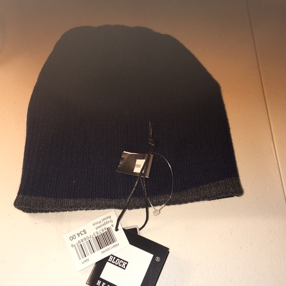 BLOCK Reversible Beanie. Dark / Blue- Gray - Picture 5 of 5